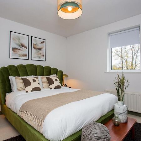 The Sparkford Gardens - Lovely 2Bdr With Balcony 伦敦 外观 照片